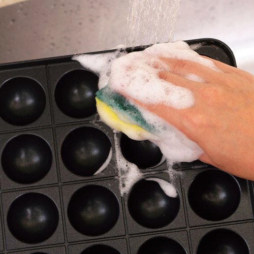 Iwatani Octopus Takoyaki Maker - Japan's Super Flame Cassette Gas (Entako) CB-ETK-1-Kiichin - The #1 Place for Japanese Goods in Your Hand!