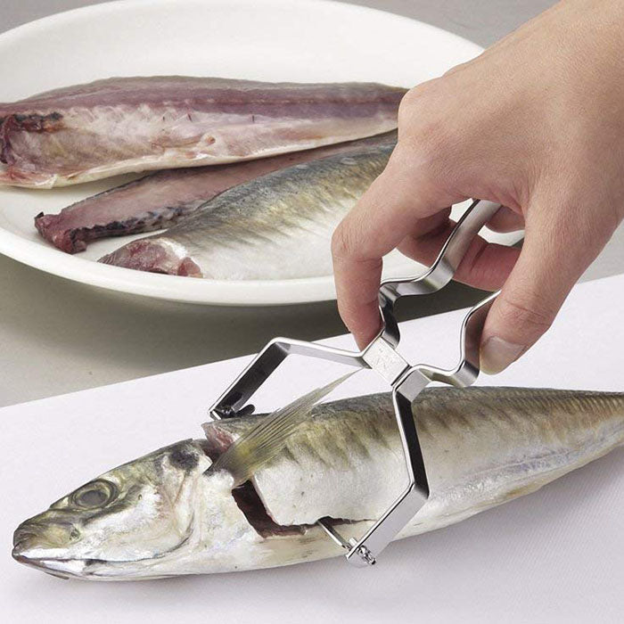 Kai Small Fish San Mai Oroshi Peeler - Efficient and Versatile Kitchen Tool-Kiichin - The #1 Place for Japanese Goods in Your Hand!