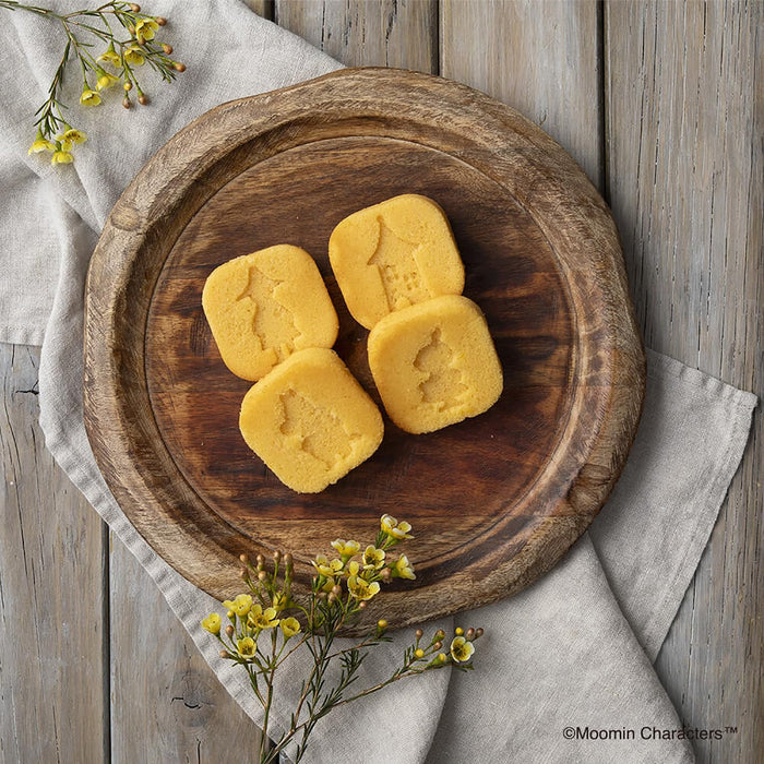 Kai Corporation Cupcake Mold Moomin Valley Yellow Silicone Dishwasher Safe-Kiichin - The #1 Place for Japanese Goods in Your Hand!