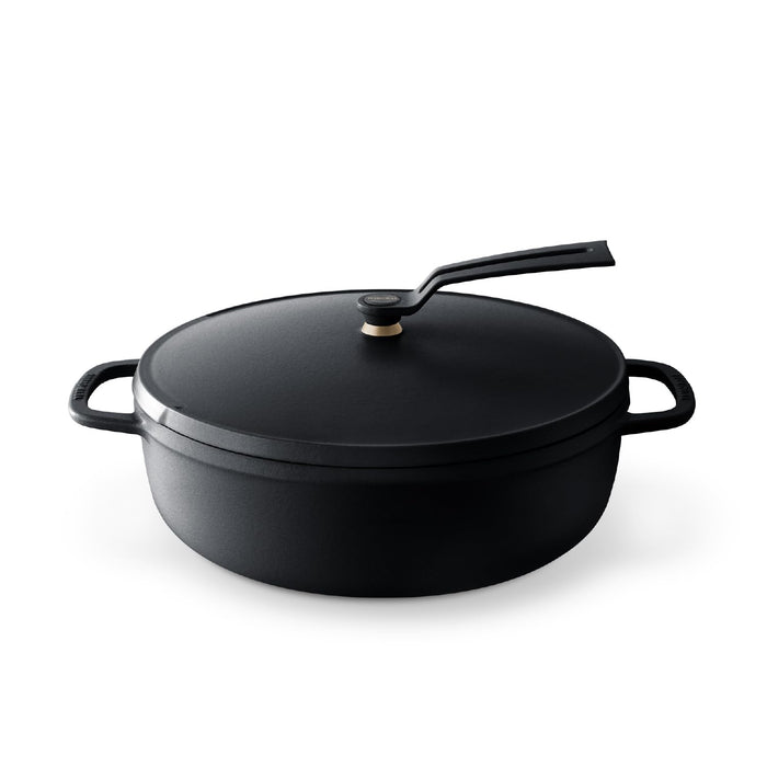 https://cdn.shopify.com/s/files/1/0564/5166/1891/files/Vermicular-Cast-Iron-Enamel-Pot-26Cm-Shallow-Premium-Black-Limited-Edition-Waterless-Cooking-Waterless-Bake-With-Exclusive-Recipe-Book-Oven-Pot-2-SelfStanding-Lid-Op2S26SPbL-458269392.jpg?v=1752820793