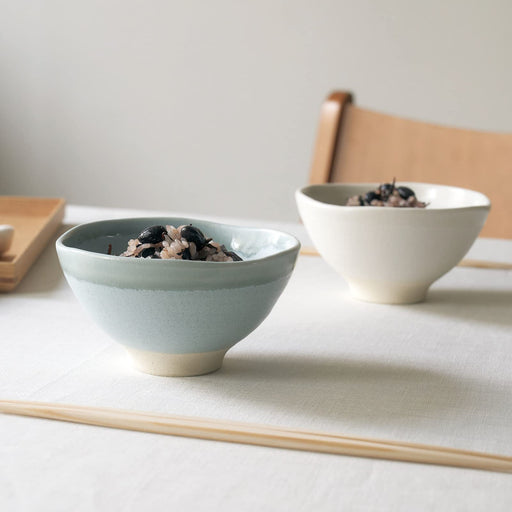 Aito Mino Ware Tableware Set Rice Bowl Tea Bowl 12cm Wooden Chopsticks White/Gray 113510-Kiichin - The #1 Place for Japanese Goods in Your Hand!
