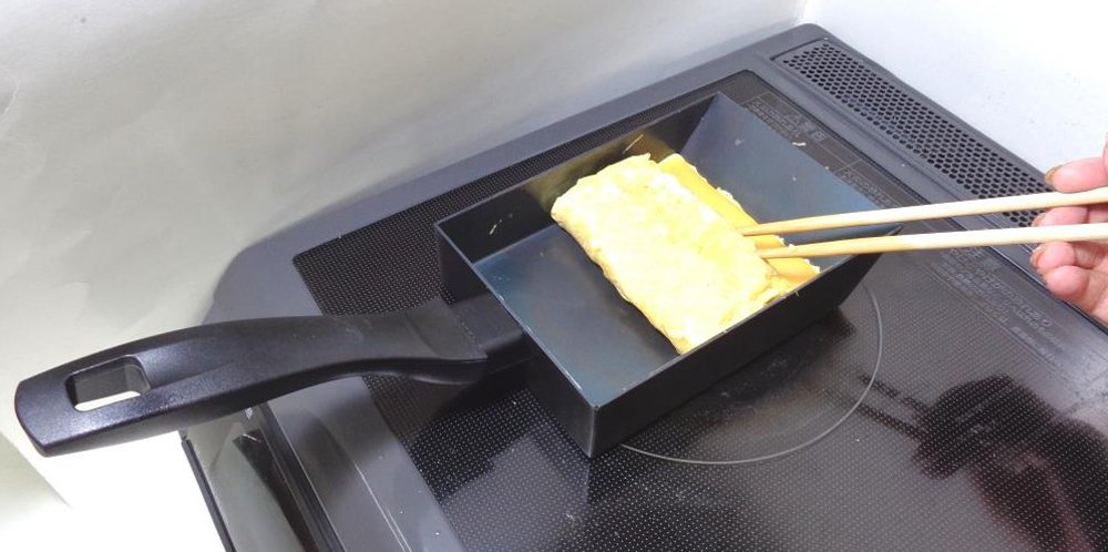 Fujita Metal Tamagoyaki Iron Frying Pan - Japan IH Compatible, Medium Size, Sweet Craftsmanship-Kiichin - The #1 Place for Japanese Goods in Your Hand!