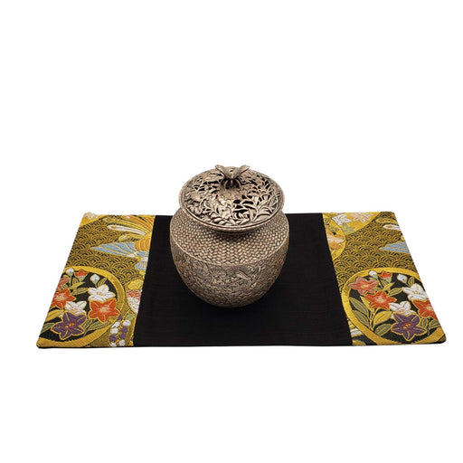Shinsendo Japanese Vase Mat Figurine Incense Burner - Perfect for Japanese-Style Rooms with Obi-like Texture-Kiichin - The #1 Place for Japanese Goods in Your Hand!