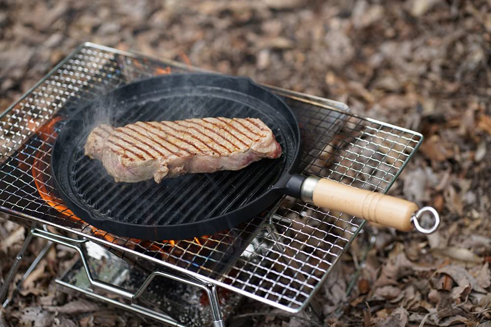 Ikenaga Iron Works 26.4cm Cast Iron Grill Pan with Japanese Wooden Handle-Kiichin - The #1 Place for Japanese Goods in Your Hand!