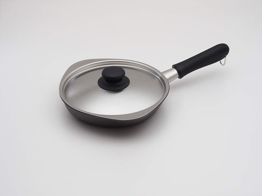 Sori Yanagi Japan Iron Frying Pan 18Cm [Nitriding] With Lid Ih Compatible-Kiichin - The #1 Place for Japanese Goods in Your Hand!